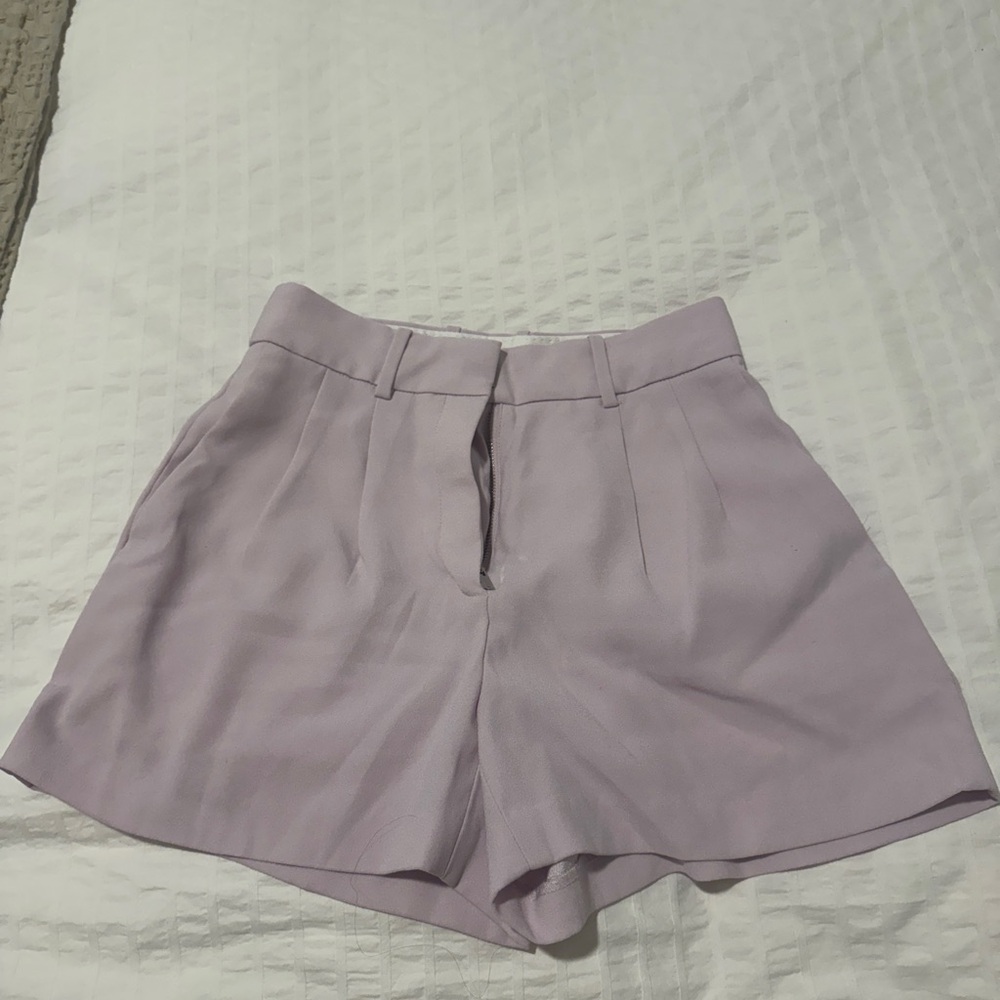 Aritizia Lilac Shorts 00